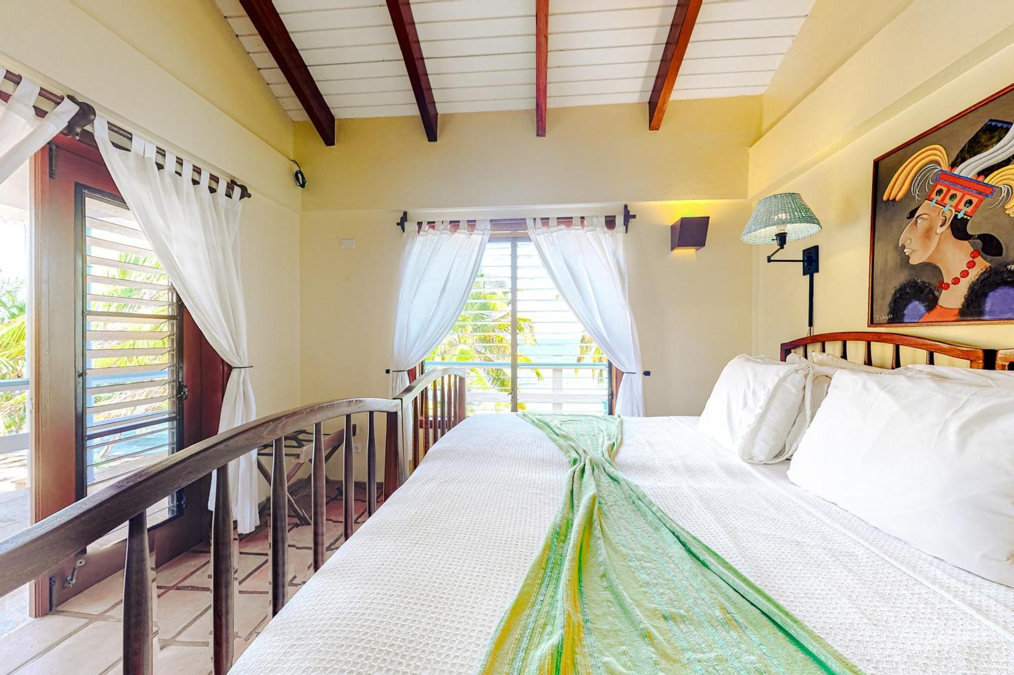 Beachside Villas Gold Standard Certified Placencia Номер фото